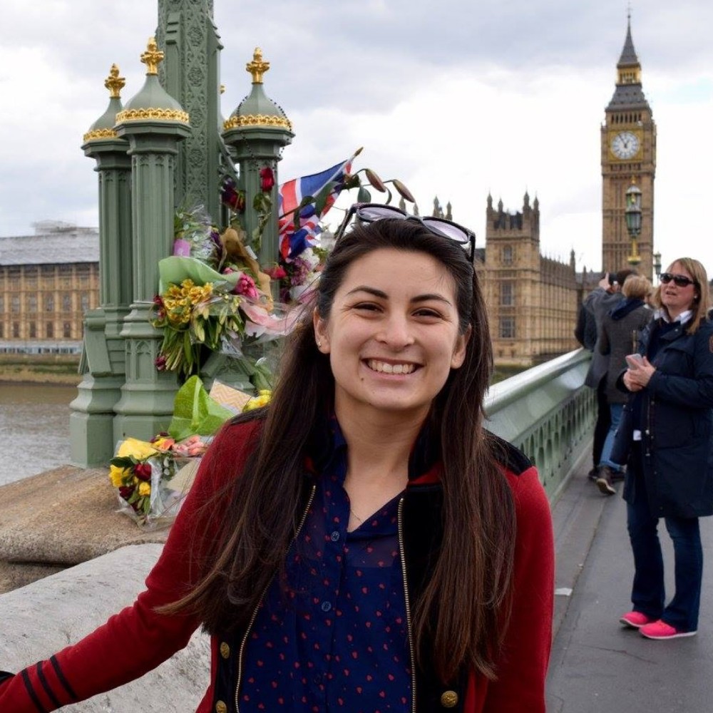 Meet your Posher, Hope